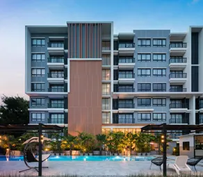 Capetown Sriracha Residence - Image 2