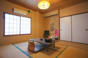 Sightseeing Inn Honjin - Image 2