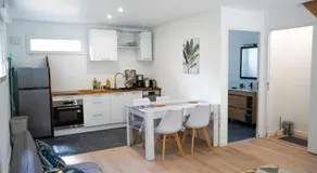 Les Tilleuls, Gîte familial avec jardin et piscine partagés - Image 3