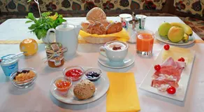 Bed Bike & Breakfast - Image 3