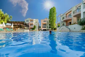 Lotus Hotel Apartments - Image 3