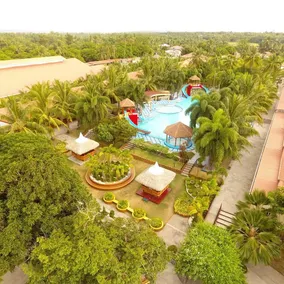 Hagnaya Beach Resort and Restaurant - Image 2