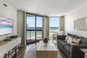 The Scallop by Brightwild-Beachfront Condo - Image 2