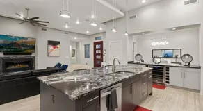Private Franklin Hills Retreat With A Pool & Views Villa - Image 4
