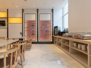 Lavande Hotel·Shijiazhuang Xinji Lucheng Commercial Plaza - Image 4