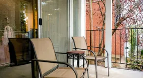 Welcome to Midtown Condo - Image 4