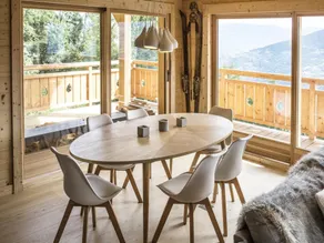 Chalet in Les Masses with garden - Image 3