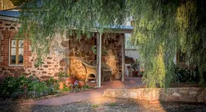 Lucy's Cottage - Image 4