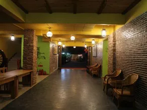 Huangyao Dayuan Culture Theme Hotel - Image 4