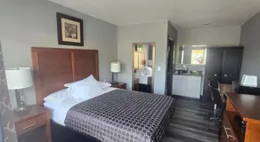 WINE COUNTRY INN  - Image 2