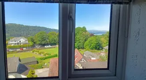 Hazeldene Guest House - with Free Offsite Health Club - Image 4