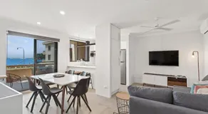 Bay Village - Shoal Bay Apartments - Image 2