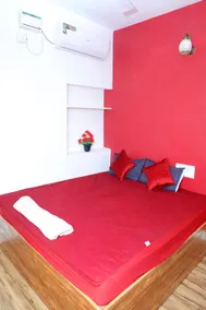 Le White Town Villa - Image 5