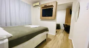 Hotel Paris - Image 4