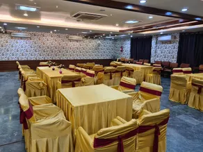 Hotel Executive - Image 5