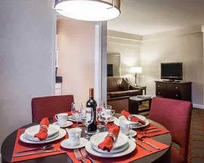 The Virginian Suites an Ascend Collection Hotel - Image 4
