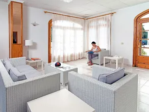 Apartamentos Playa Blanca - Image 3