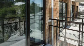 All in one Loft with Balcony and Free parking - Image 3