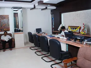 SNT Comforts Hotel - Image 3