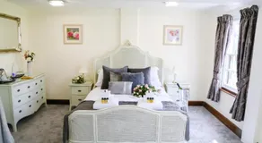 Little Easton Manor - Image 2