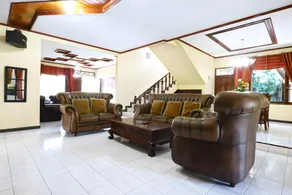 Aquarius Orang Hotel & Villa - Image 3