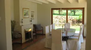 Steynshoop self-catering Valley Lodge - Image 4