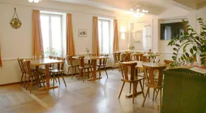 Hotel Restaurant Bad Gutenburg - Image 5