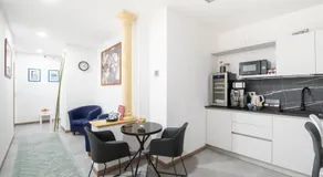 B&B Dante - Image 2
