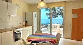 Oliver House - Image 2