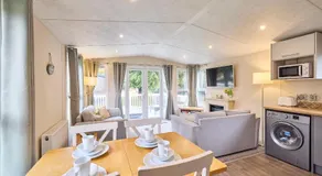 Nightingale Lodge with Hot Tub - Image 3