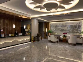 Gallery Luxury Hotel - Image 2