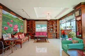 Ruen Buathong Boutique Hotel Patong Beach - Image 2