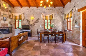 Asteri Villa - Traditional Elegant Villa - Image 4