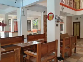 Arondari Hotel - Image 4
