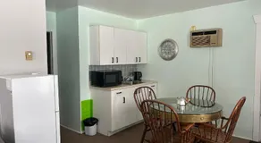 Mountain View Motel - Image 2
