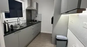 Edinburgh Shore Apartments - Image 3