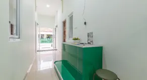 Urbanview Hotel Nakasya Burangrang - Image 2