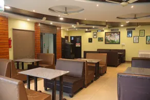 Green Valley Palace - Image 3