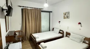Hotel TSAPARAS - Image 2