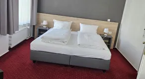 Hotel Deutsches Haus - Image 2