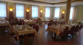 Hotel & Restaurant am Rosenhügel - Image 4