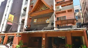 Lotus Hotel Patong - Image 4