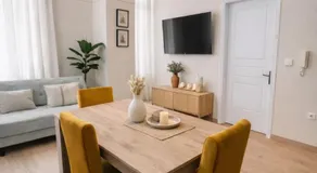 Aurora Apartments - Image 4