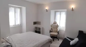 Apppartement dans maison avec terrasse plein sud , Netflix, parking et fibre - Image 2