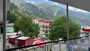 Himaliya Inn Hotel & Restaurant - Image 4
