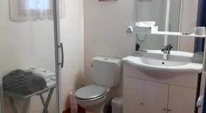 Petit Paradis chez Pascale et Bernard - Image 2