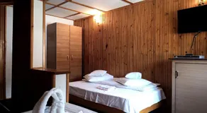 Casa Rodica str. Clabucetului 28 - Image 2