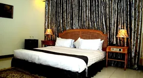 Panoramic Hotel Lahore - Image 2