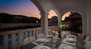 Villa Authentica with Heated Pool - Image 4