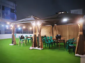 Bluebird Hotel - Image 4